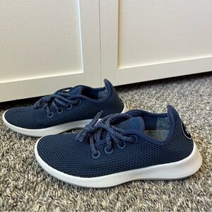 Allbirds Women’s Tree Runner Marine‎ Blue Knit Sneakers Size 6